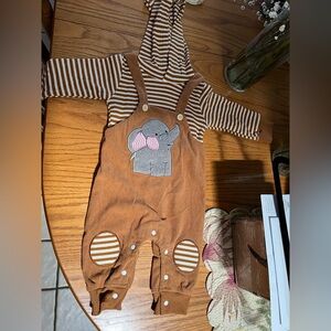 Adorable Brown Elephant Baby Romper, NWOT, Size 3-6 months